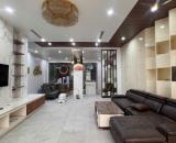 Bán Biệt Thự Phong Cách Châu Âu Vườn Hồng Giữa Lòng Thành Phố – Mặt Tiền 7.5m, Giá 13.5 Tỷ