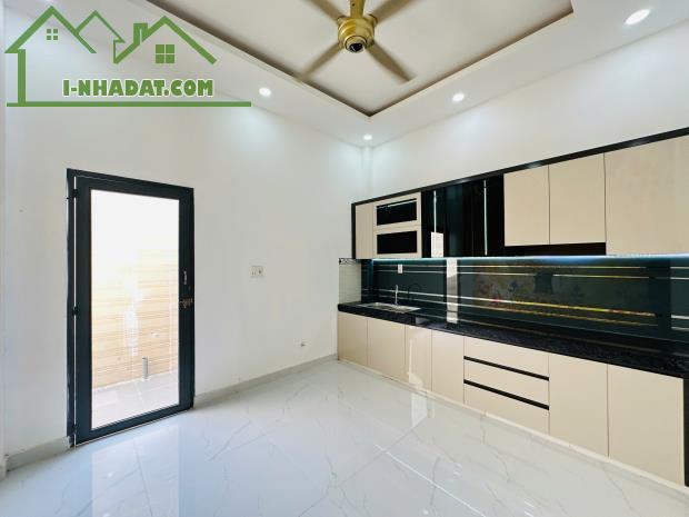 N.H.À 1 LẦU NGAY CHỢ LONG THƯỢNG – SHR – MT ĐƯỢNG NHỰA TIỆN KD - 3