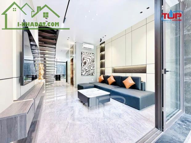 💋💋Bán nhà Khúc Thừa Dụ - 80m 4 tầng - Đường 10m - Mới tinh - Thang Máy - 1