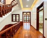 Phân lô Chùa Láng Ô tô tránh 55m x 5 tầng Ngõ thông kinh doanh Giá 26 tỷ