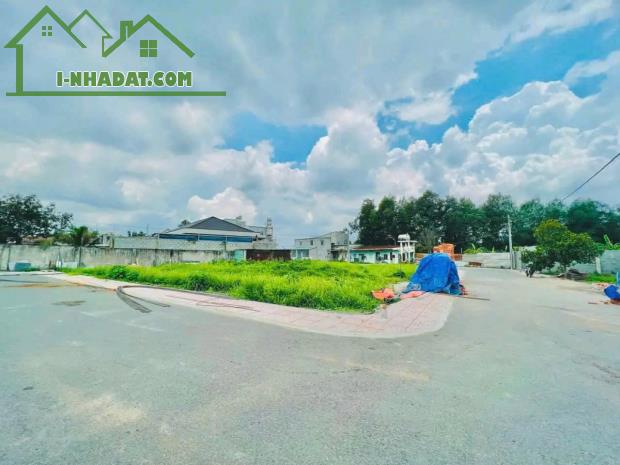 CHÍNH CHỦ BÁN 4 LÔ LIỀN KỀ NGAY SÂN BAY BIÊN HÒA CHỈ 400TR SỞ HỮU - 1