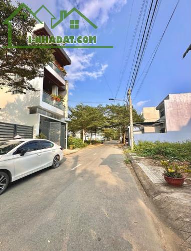 BUNG 10 LÔ LIỀN KỀ SỔ RIÊNG NGAY SÂN BAY BIÊN HÒA CHỈ 500TR SANG TÊN