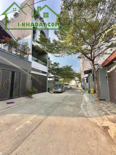 BUNG 10 LÔ LIỀN KỀ SỔ RIÊNG NGAY SÂN BAY BIÊN HÒA CHỈ 500TR SANG TÊN - 3