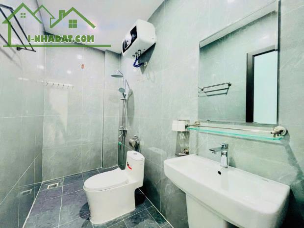 BÁN NHÀ ĐƯỜNG THIÊN LÔI - XÂY MỚI FULL NỘI THẤT - SÂN CỔNG RIÊNG - 3 MẶT THOÁNG - 3