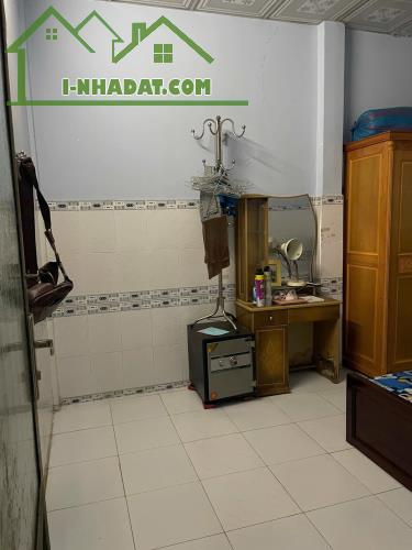 🏠 Bán nhanh căn nhà trong hẻm Tân Xuân. 80m2- 860 triệu - Sổ Sẵn - 1