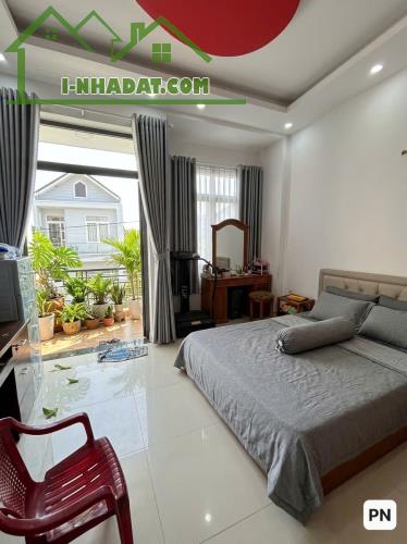Bán nhà Khu Đồng Bộ, Liên Khu 4-5, BHHB, Bình Tân - 64m2 - 3 tầng - 5 tỷ 4 - 3
