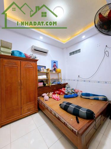 Bán nhà 1 trệt 1 lầu mặt tiền chợ KP6 Tân Biên, Biên Hòa, 139m2, giá 4 tỷ 200. - 2