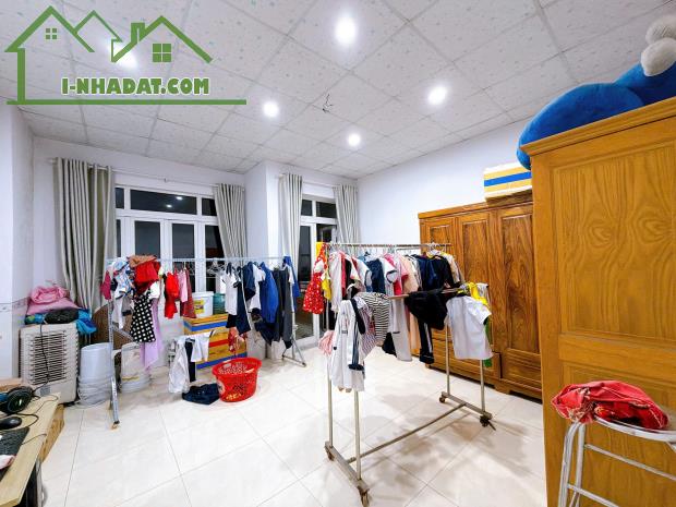 Bán nhà 1 trệt 1 lầu mặt tiền chợ KP6 Tân Biên, Biên Hòa, 139m2, giá 4 tỷ 200. - 4