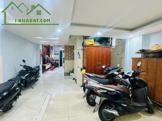 CHỦ KẸT BÁN GẤP! Nhà 5 tầng có 12CHDV dòng tiền 75tr/tháng, DT 5.2x16m NH8m 13 tỷ - 2
