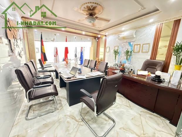 Nhà Xuân Đỉnh 8 tầng Thang máy Sang Xịn Đẹp Sổ cực chuẩn - 1