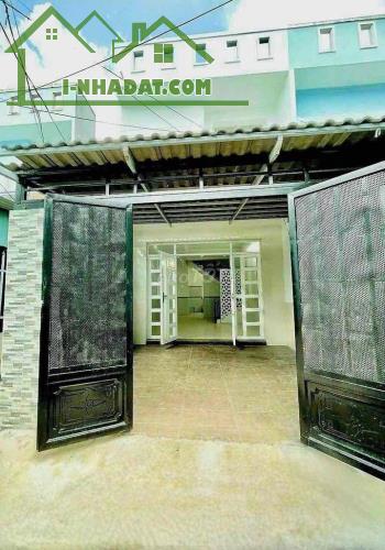 NHÀ CHÍNH CHỦ - MẶT TIỀN Đường Quốc lộ 50, Thị trấn Cần Giuộc, Huyện Cần Giuộc, Long An