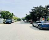 Biệt Thự Sân Vườn - Khu Vip Đặng Thuỳ Trâm - 4 Tầng BTCT 200M2 Ngang Khủng 10m - Bán 30 Tỷ