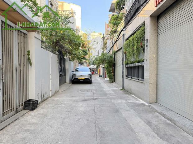 🔥 SÁT MẶT TIỀN UNG VĂN KHIÊM – HXH – 4 TẦNG – 6 PHÒNG – DÒNG TIỀN 20TR – 12.9 TỶ 🔥