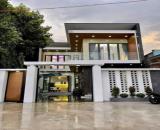 CÔNG TÁC XA ĐỂ LẠI CĂN BIỆT THỰ MINI NGANG 8M MỚI XÂY CHỈ 650TR GẦN KDL BỬU LONG