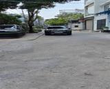 Bán nhà mặt tiền khu phân lô quận 8. Diện tích 4,5m × 11m. Hoàn công đủ