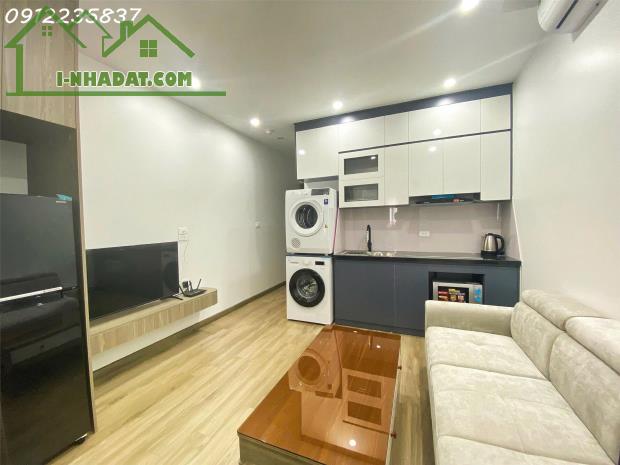 Cho thuê căn hộ cao cấp (1 ngủ + 1 khách) tại Lạc long Quân - Tây hồ, DT 41-43m2