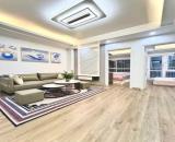 Bán căn hộ chung cư đường Láng, Đống Đa gần Cầu Giấy, 2 ngủ đẹp, ô tô đỗ cổng
