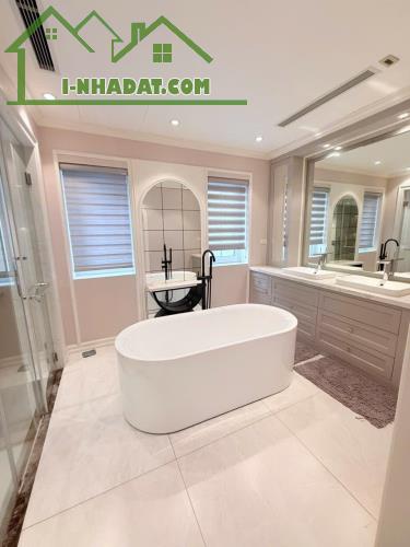 BIỆT THỰ VÕ CHÍ CÔNG, TÂY HỒ - 5 TẦNG THANG MÁY CÓ HẦM - HOÀN THIỆN ĐẸP Ở NGAY - 5