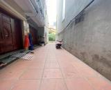 NHÀ  XUÂN ĐỈNH – NGÕ RỘNG, GẦN Ô TÔ TRÁNH – 2 THOÁNG TRƯỚC SAU.