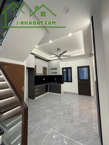 ⭐⭐Nhà mặt ngõ tuyến 2 Trung Lực - 40m 4 tầng - độc lập - ô.tô đỗ cửa - 1