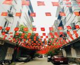 Bán căn nhà mới xây 4 tầng, nội thất đẹp, sổ đỏ, 40m2 đường Đông Mỹ, Xã Nam Phù, Hà Nội