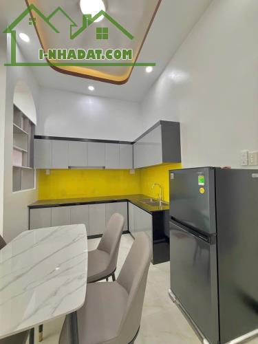 Nhà mới xây dựng hẻm xe hơi đối diện Quảng Trường Tp Mỹ Tho - 1