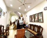 Văn Quán nhà đẹp ở ngay, ngõ thông kinh doanh, ô tô đỗ cửa, hơn 13 tỷ