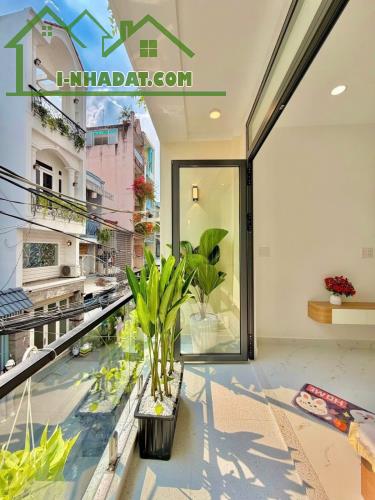 Bán nhà 2 MT HXH Thích Quảng Đức Q Phú Nhuận, 4x13m cn 55m2 chỉ nhỉnh 9 tỷ