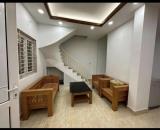 Cho thuê nhà riêng ngõ 255 đường Cầu Giấy 50m x 3T(4 ngủ) giá 13 triệu