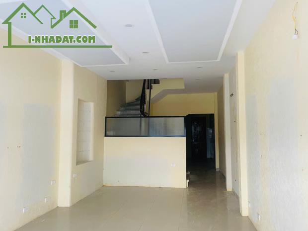 Cho Thuê! Nhà Mặt Ngõ 603 Khu Liên Cơ Lạc Long Quân 80m2 x 5T, 25 tr/th,Vỉa Hè,Ô TÔ Tránh - 1