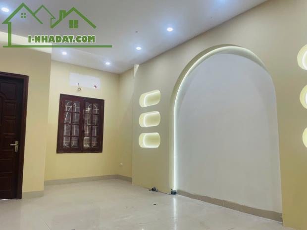 Cho Thuê! Nhà Mặt Ngõ 603 Khu Liên Cơ Lạc Long Quân 80m2 x 5T, 25 tr/th,Vỉa Hè,Ô TÔ Tránh - 2