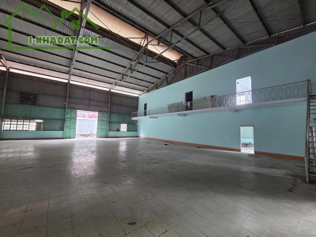 Cho thuê kho xưởng 3300m2 Hiệp Thành Quận 12 - 1