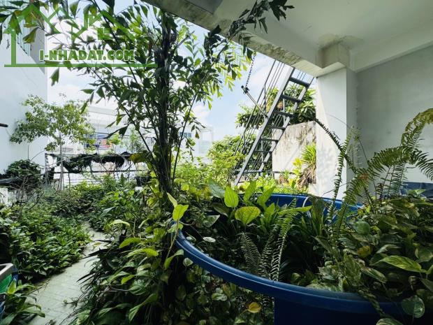 Rẻ nhất Phú Nhuận Huỳnh Văn Bánh P.11 ngang 5 nở 5.8m 80m2 4 tầng giá 11.5 tỷ