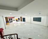 Nguyễn Chính DT 84 m2. 7 tầng thang máy . MT 8 m. Giá 34 tỷ Hoàng M