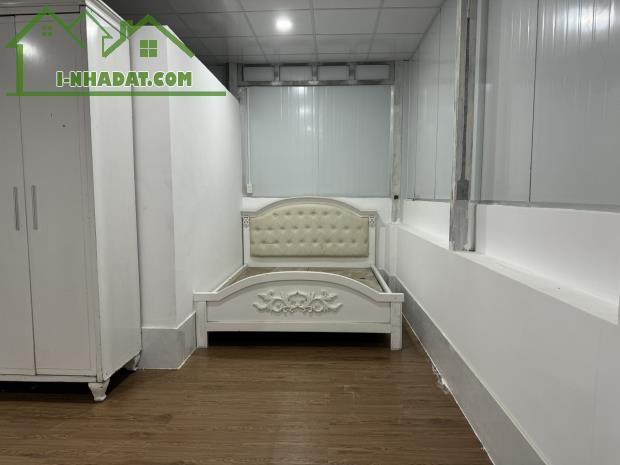 (4tr) Cho thuê phòng trọ gần Chung cư 4S Linh Đông – 35m², ban công – máy lạnh - 5