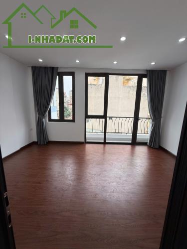 NHÀ GỐC ĐỀ - MINH KHAI 24m 4 tầng mới keng 6.98 tỷ - 3