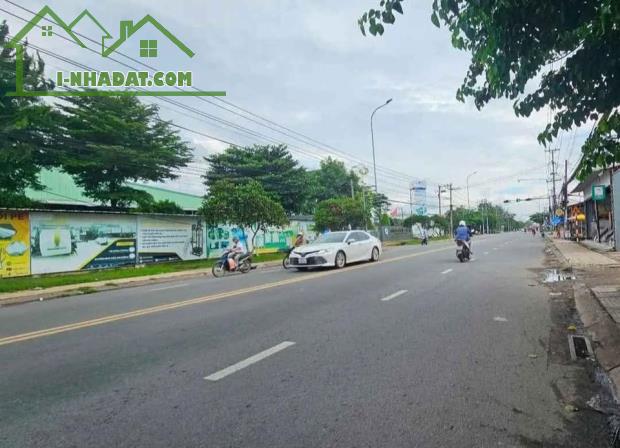 ĐẤT VƯỜN+THỔ CƯ, NỞ HẬU ĐẸP  HIẾM Đối diện Nhà máy bia Heineken TP Mỹ Tho cũ. - 1