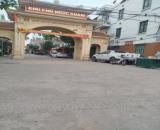 Bán gấp mảnh đất vuông đẹp giá lại rẻ, ô tô con vào đất