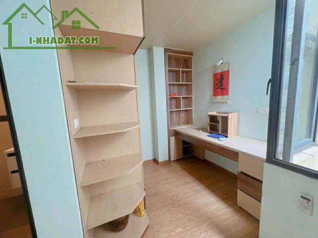 Bán Nhà Phố Chính Kinh - Ngõ Ô Tô Vào Nhà - 2