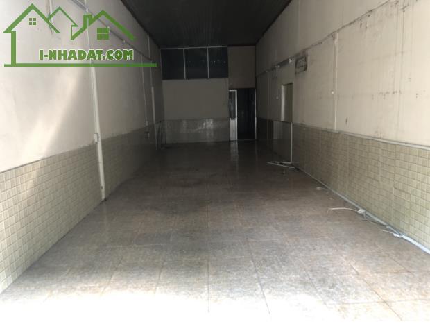 Cho thuê kho xưởng 1100m2 Ql1A An Phú Đông Quận 12 - 1