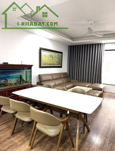 ✅CHO THUÊ CHUNG CƯ CAO CẤP SUN TOWER, VÕ CHÍ CÔNG, LẠC LONG QUÂN 100 M2, 3 PHÒNG NGỦ, 2 VS