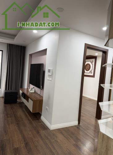 ✅CHO THUÊ CHUNG CƯ CAO CẤP SUN TOWER, VÕ CHÍ CÔNG, LẠC LONG QUÂN 100 M2, 3 PHÒNG NGỦ, 2 VS - 2