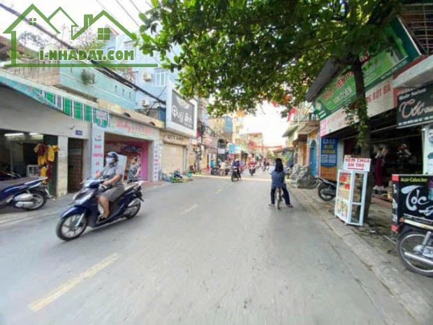 ⛔⛔Nhà mặt đường Miếu Hai Xã - 54m 4 tầng -  vị trí đẹp - Vỉa hè rộng