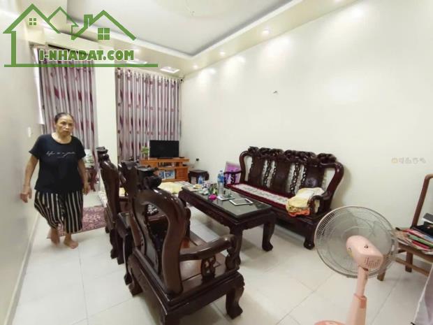 ⛔⛔Nhà mặt đường Miếu Hai Xã - 54m 4 tầng -  vị trí đẹp - Vỉa hè rộng - 2