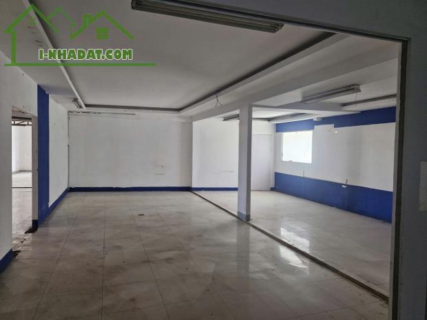 Nhà xưởng cho thuê giá tốt 1800m2 Tân Thới Nhất 8 Quận 12