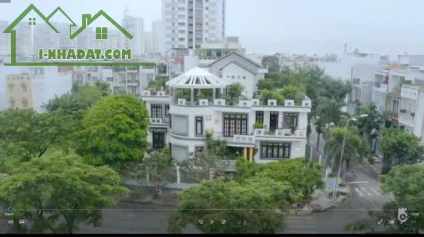 🏡 BÁN BIỆT THỰ QUẬN 7 – DT ~545m², GIÁ CHỈ 8.5 TỶ  🏗 Kết cấu: 1 hầm + 1 trệt + 2 lầu - 2