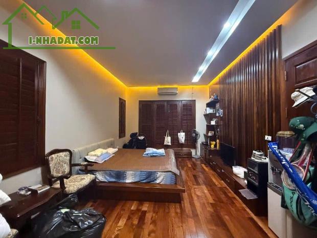 TRÍCH SÀI - Dân xây 275m² mặt tiền 15m - Hồ Tây 200m - Ô tô thông - Tầng 4 view hồ - 65 tỷ - 3