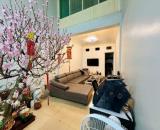 🌼🌼Nhà mặt đường Miếu Hai Xã - 42m 2.5 tầng - vị trí đẹp - gần Hồ Sen