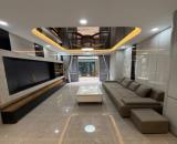 Bán gấp nhà Quan Nhân 38m2, 5 tầng chắc chắn, nội thất xịn. Giá cực tốt: 11 tỷ