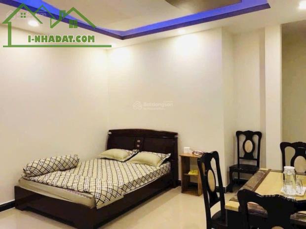 Nhà Đất Quận 8 180m² Vị Trí Đẹp Đối Diện Bến Xe Q8 - 2